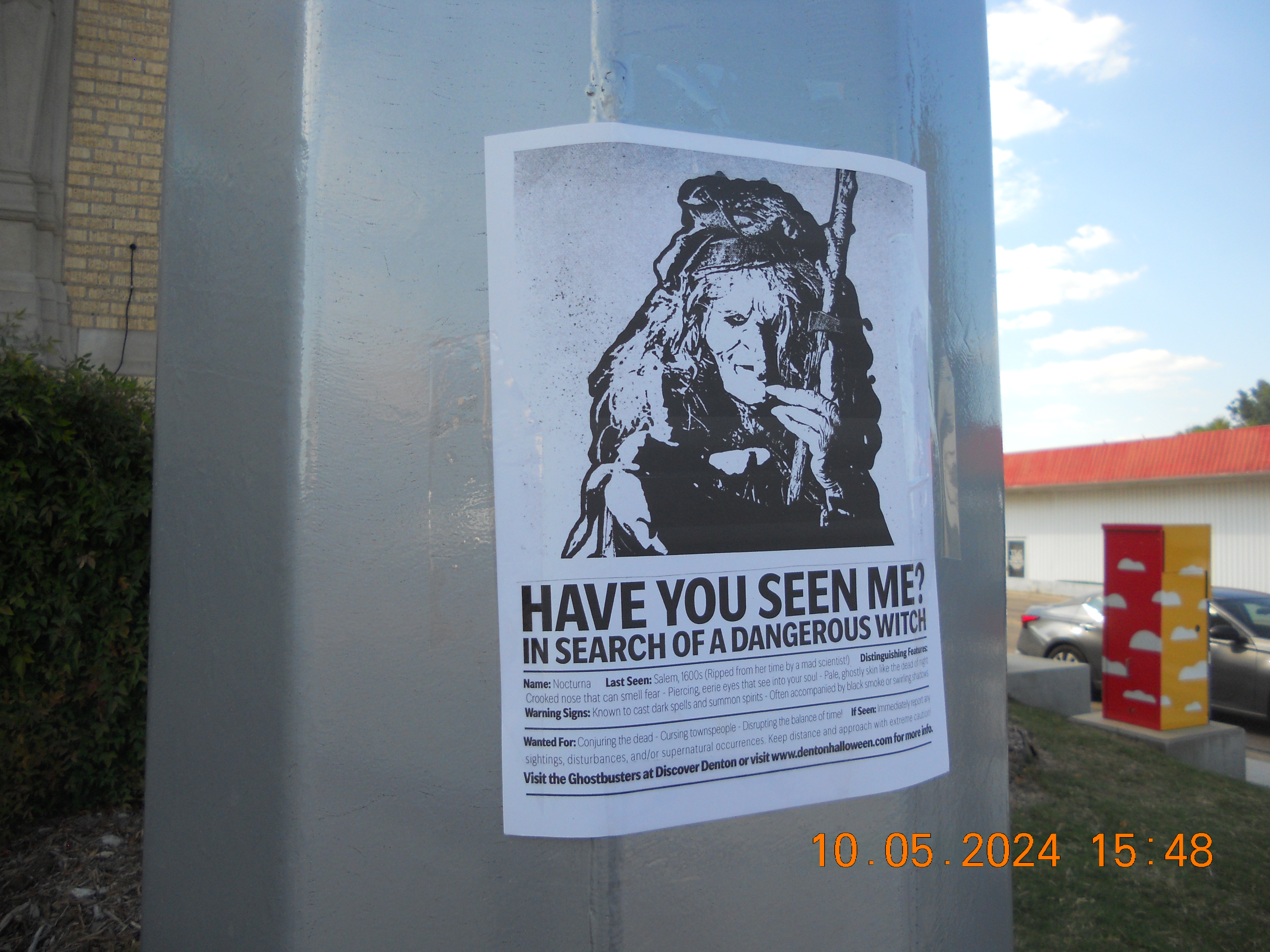 Witches in Denton, par for the course 10/5/2024 on the NIKON COOLPIX S205